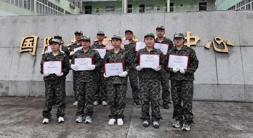 砺剑铸魂·聚势共赢！正霸铁军特训营燃情开年！